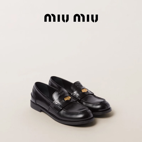 MIU MIU